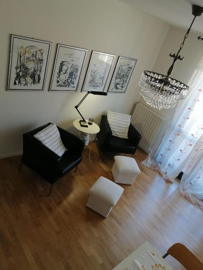 Appartamento Angela Cento  Extérieur photo